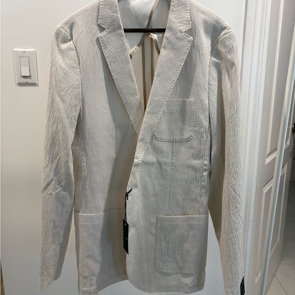 American Tall BNNW STRETCH SEERSUCKER BLAZER FOR TALL MEN IN OFF WHITE BEIGE